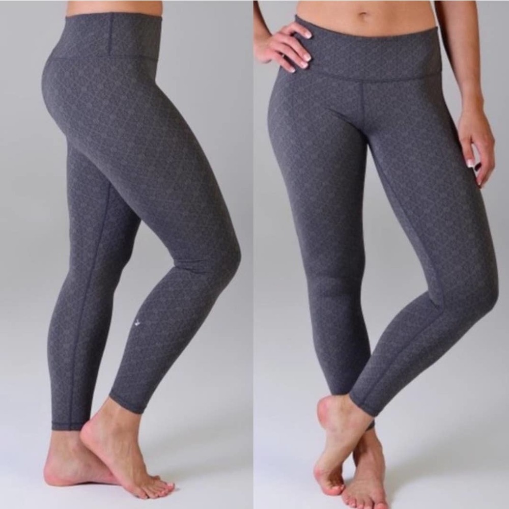 Glyder Spanish Tile Jacquard Textured Elongate Leggings L Grey